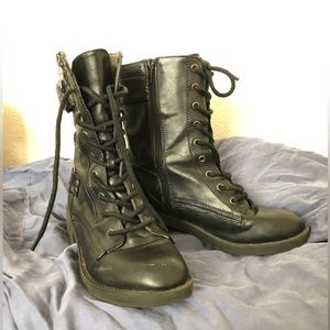 G BY GUESS BLACK BOOTS WOMEN SIZE 6 REGULAR